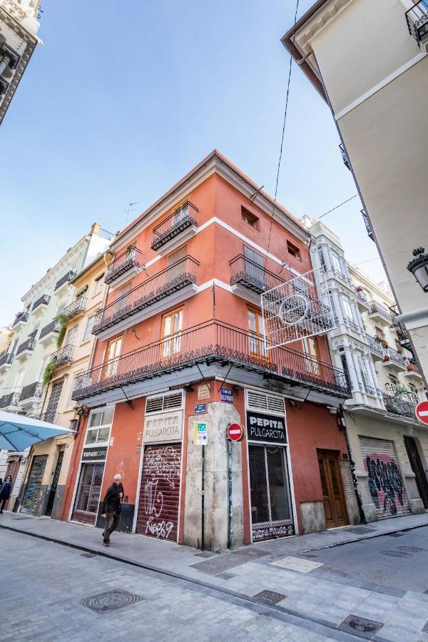 Travel Habitat Plaza De La Virgen Apartment Valencia Exterior photo